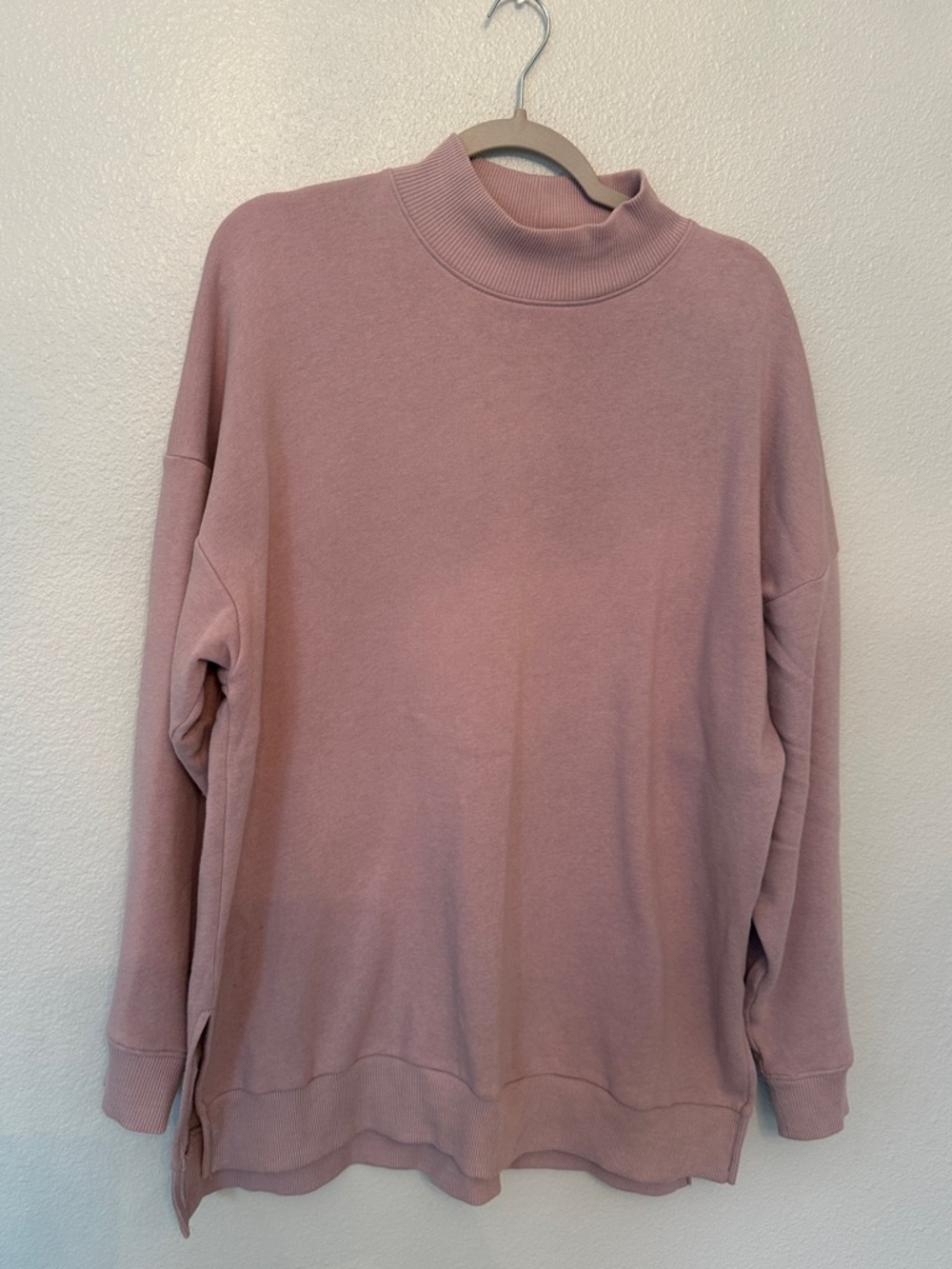 American Eagle Ahh-mazingly Soft Oversized Turtleneck Sweater, Medium